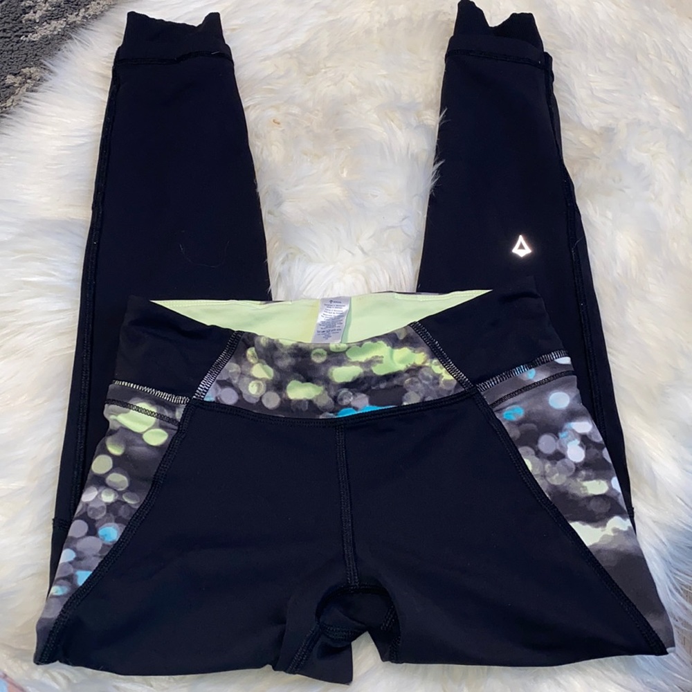 ivivva jeggings size 10 like new